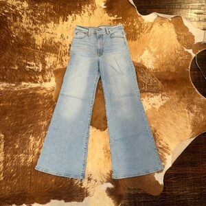 Levi’s Ribcage Bell